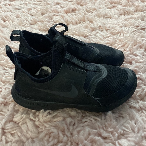 Slip on Nike sneakers - Picture 2 of 3